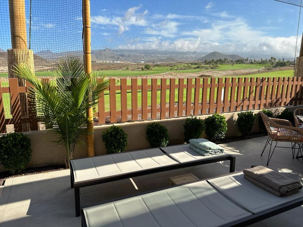 Golf Tenerife South XX Wheel Accessible Shower XX Free Wifi XX Private Pool 30 Degrees XX Two Terraces 30M2X60M2 Xxfree Parking XX Mountain View XX Flatscreen 65 Inch XX San Miguel de Abona Kültér fotó